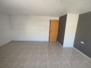 Piso en C/ Montseny 42