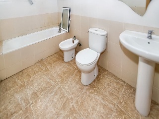 Vivienda adosada en C/ Pintor Saura Mira 41