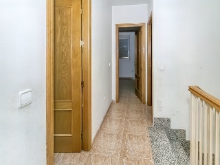 Vivienda adosada en C/ Pintor Saura Mira 44
