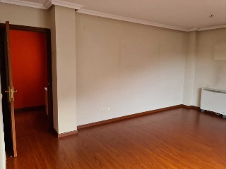 Piso en Av Sama 29