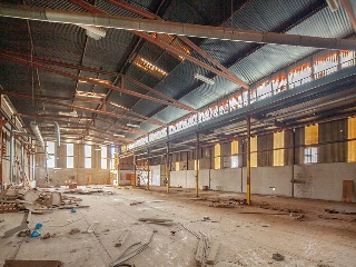Nave industrial situada en Xàtiva - Valencia 30