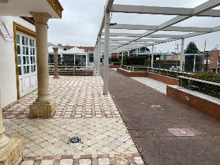 Espacio de terraza de ocio en Av de España, Alcobendas (Madrid)  11