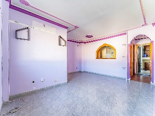 Piso en C/ Jimera de Libar 38