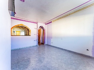 Piso en C/ Jimera de Libar 39