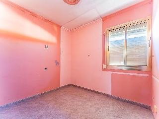 Piso en C/ Jimera de Libar 55