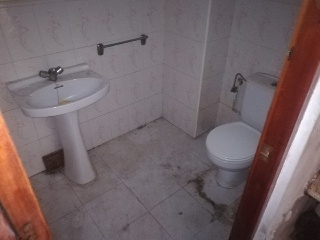 Local en Av Cieza  38