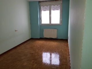 Piso en C/ Ramón y Cajal 25