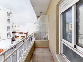 Vivienda en C/ Excelentísima Diputación  46