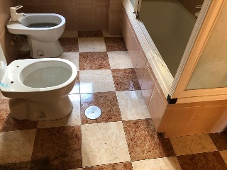 Piso con anejos en Av Reyes Católicos 32