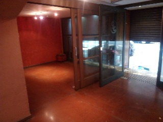 Local en C/ Sepúlveda, Barcelona  27