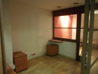Local en C/ Sepúlveda, Barcelona  29