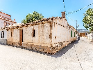 Casa Adosada en C/ Cruces 37