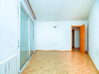 Piso en C/ Mossen Lluis Batlle 24