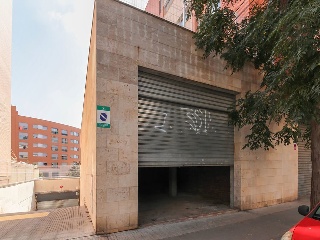 Local en C/ Antoni Bofarrull  4