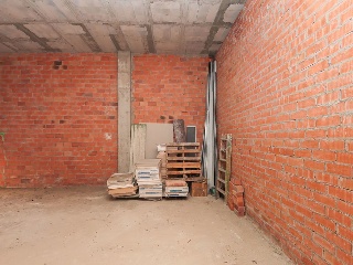 Local en C/ Antoni Bofarrull  6