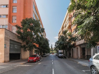 Local en C/ Antoni Bofarrull  20