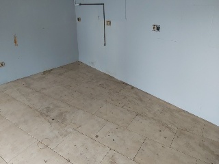 Vivienda y Local en RD Moreta 9