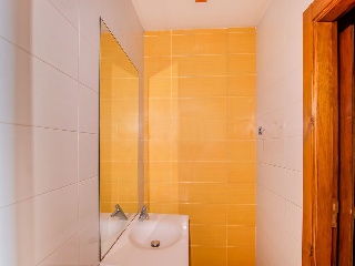 Local en C/ Raspuela - Santa Cruz de Bezana - Cantabria  46