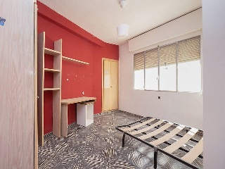 Piso en C/ Rafael Couchoud 31