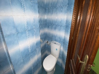Piso con anejos en C/ José Canalejas 51