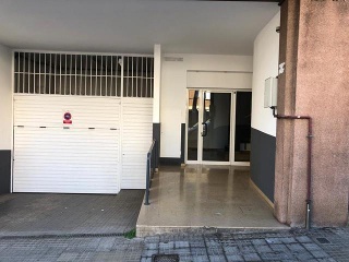 Plazas de garaje  en Av Estatut, Rubí (Barcelona) 9