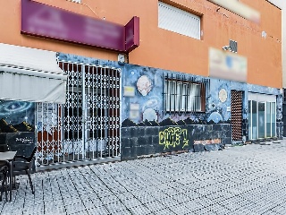 Local en C/ Ángel Barja 24