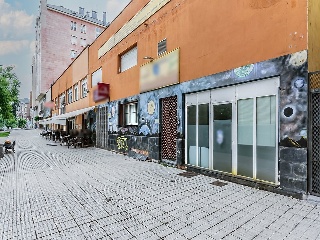 Local en C/ Ángel Barja 26