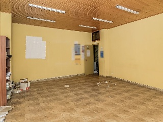 Local en C/ Ángel Barja 33