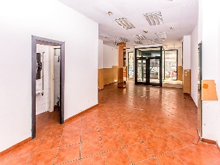 Local comercial en Burgos 30