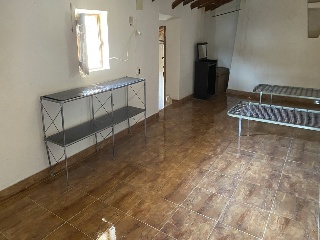 Casa en Algueña 42