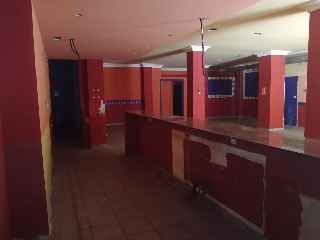 Local comercial en C/ Valencia 18
