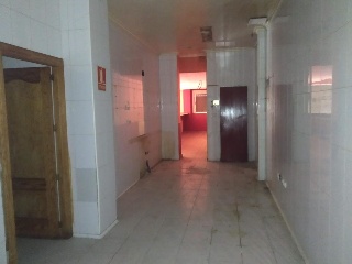 Local comercial en C/ Valencia 19