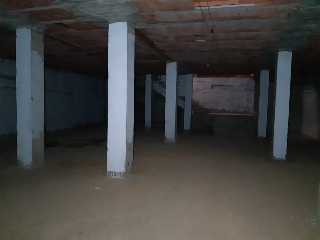 Locales en C/ Sant Tomàs 19