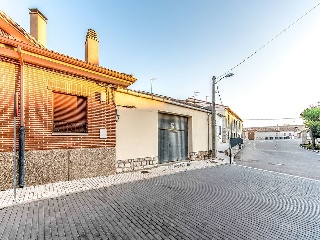 Piso en Ctra Wamba  27