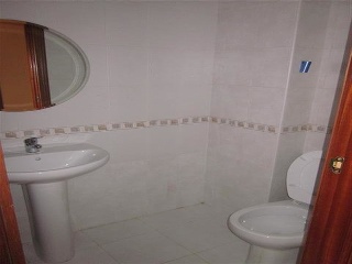 Piso y garaje en Santa Fe (Granada) 13