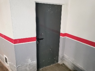 Local destinado a garajes en C/ Miguel Ángel 24