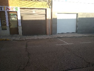 00256-0001 19