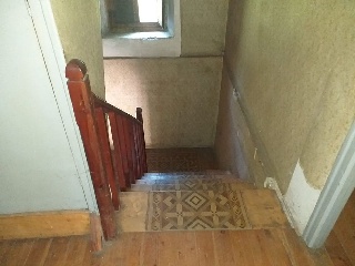 03052-0001 37