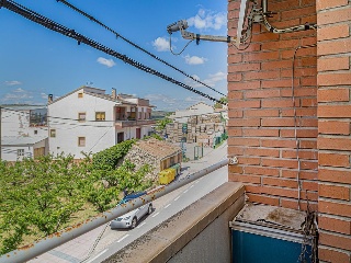 Piso con garaje en Av Mudejar 36