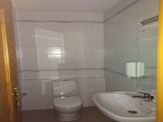 00375-0001 33
