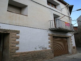 00243-0001 8