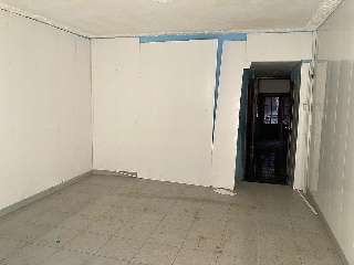 02031-0001 28