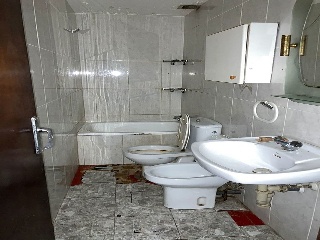 02031-0001 32
