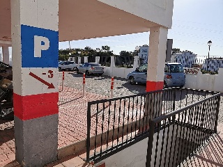 Plaza de garaje en Estepona (Málaga) 23
