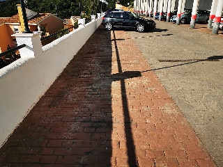00449-0001 17