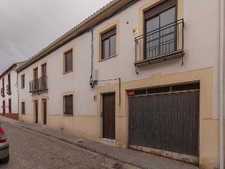Piso con garaje y trastero en C/ Antonio Machado 63