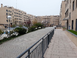 04792-0001 5