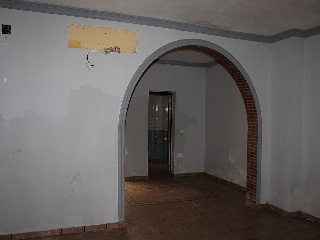 00179-0001 35