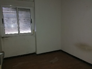 00940-0001 24