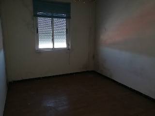 00940-0001 25